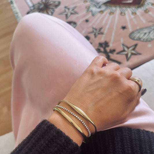 Gold Classic Bangle