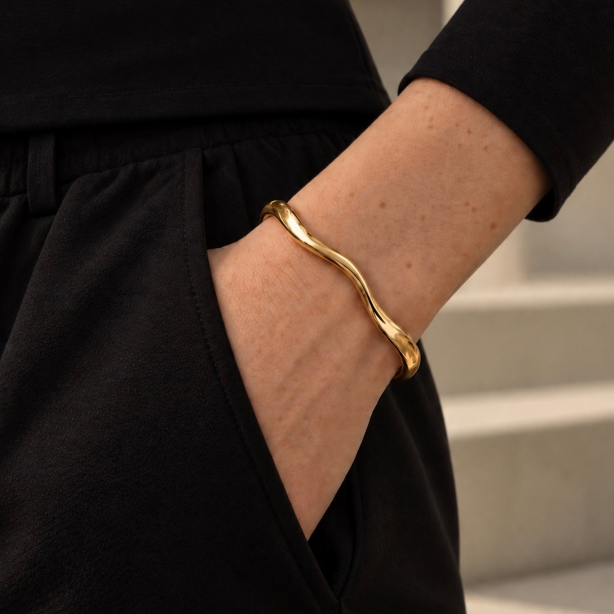ORO GOLD CUFF BANGLE