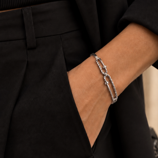 Nola Silver Bangle