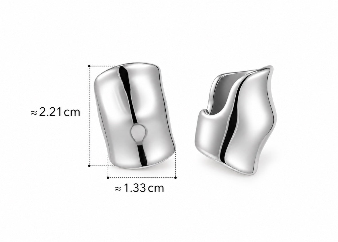 Dune Silver Ear Cuff